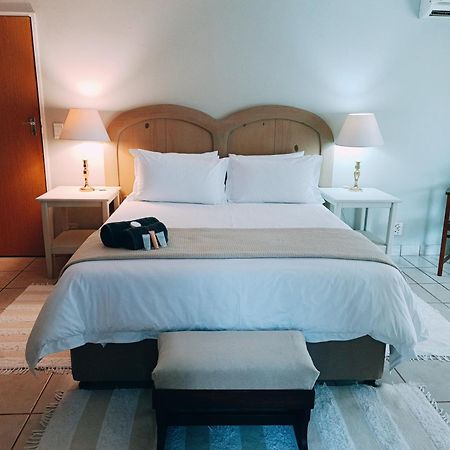 Pecan Farm Guesthouse لويس تريشارد المظهر الخارجي الصورة